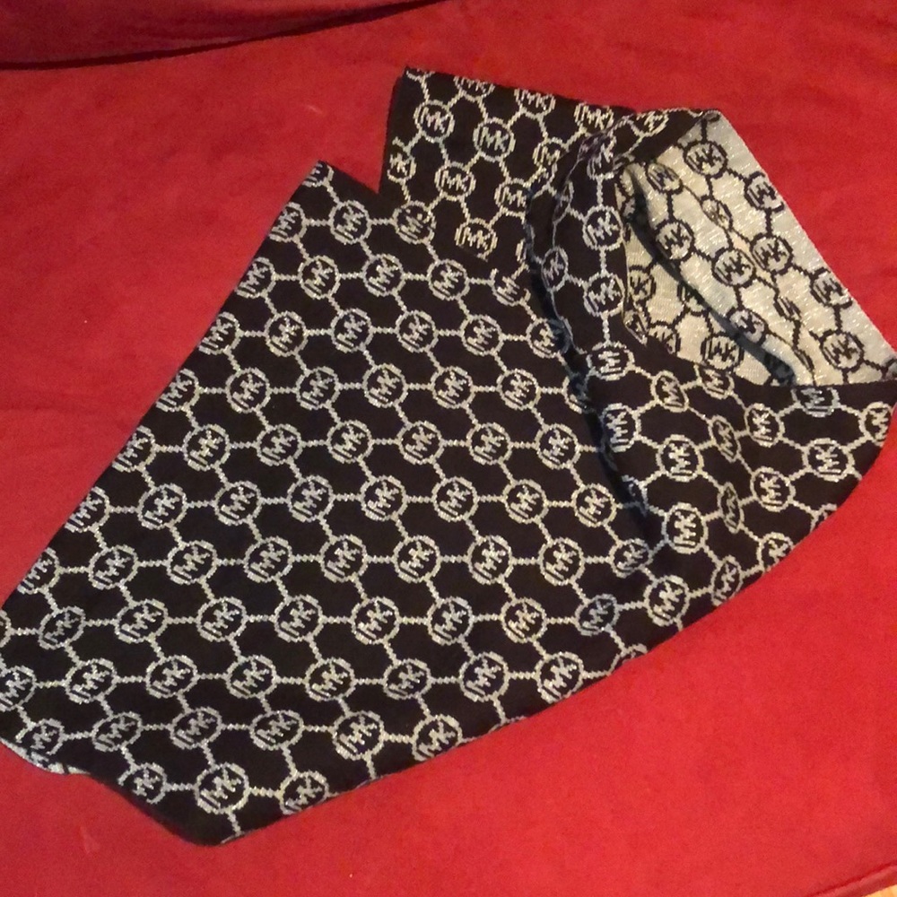 Authentic Michael Kors scarf